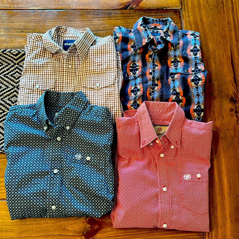 Wrangler Long Sleeve Button Down Shirts